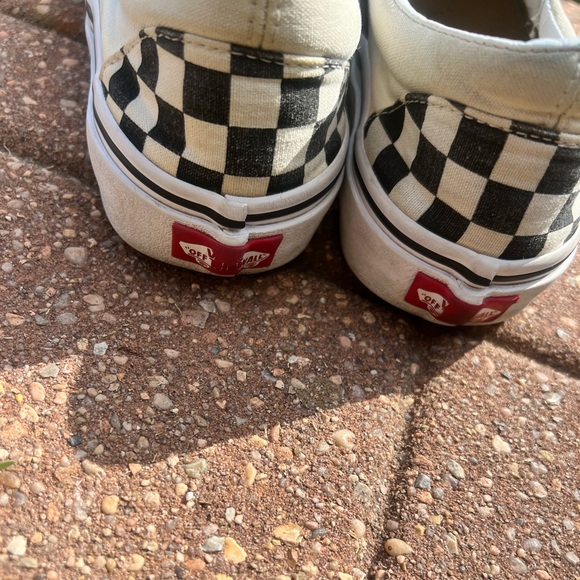 Checkered vans - Picture 4 of 4